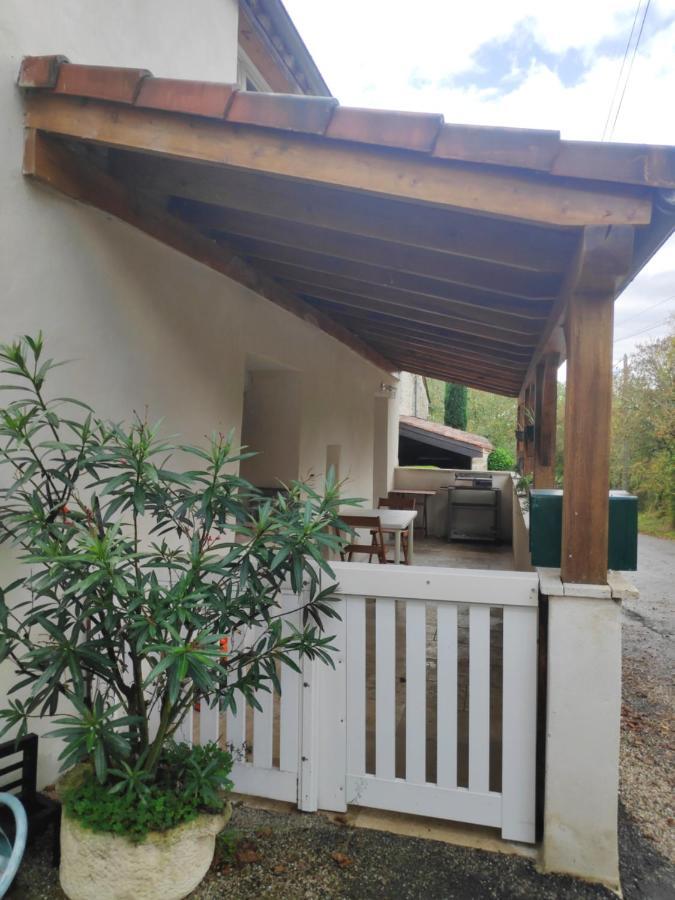 Maison 4 Personnes Caillac Exterior foto