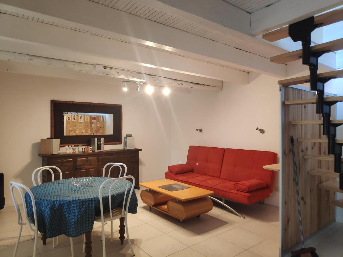 Maison 4 Personnes Caillac Exterior foto